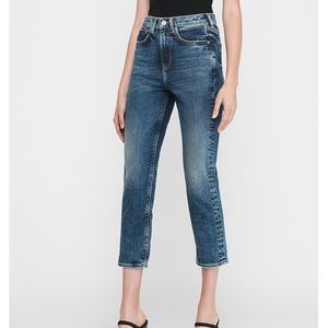 Express Super High Rise Mom Jean